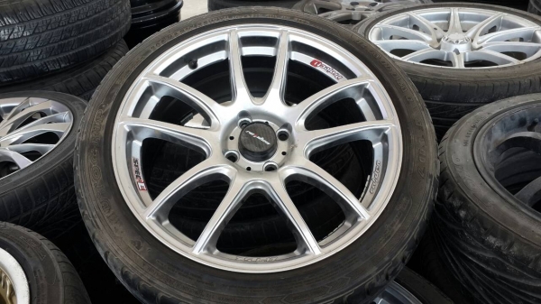 แม็กขอบ 17 4รู100  พร้อมยาง 205 45 17 ปี12