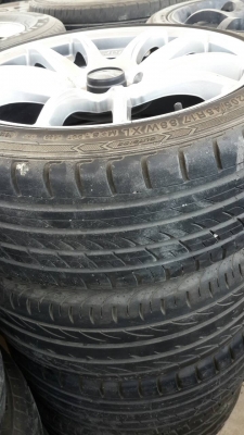 แม็กขอบ 17 4รู100  พร้อมยาง 205 45 17 ปี12