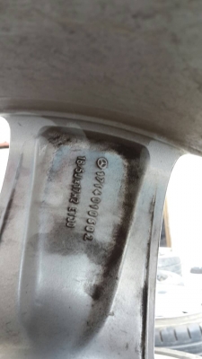 แม็กเบ๊นซ์ ขอบ 17  5รู112  พร้อมยาง 245 45 17 ปี11