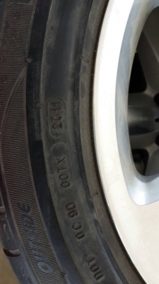 แม็กเบ๊นซ์ ขอบ 17  5รู112  พร้อมยาง 245 45 17 ปี11