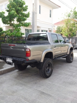 ขายToyota 4dr. 3.0 4wd AT y.2004
