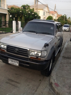 ขายToyota Landcruiser VX80 4.5 4wd AT y.1997