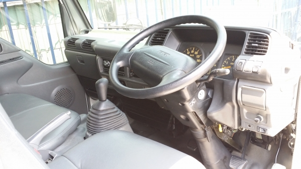 รถบรรทุกไม่ติดเวลา ISUZU ELF