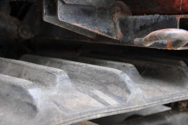 ขายรถ เกี่ยว-นวด ล้อตีนตะขาบ MITSUBISHI สภาพสวยเดิมจากญี่ปุ่น129,000 เท่านั้น!!