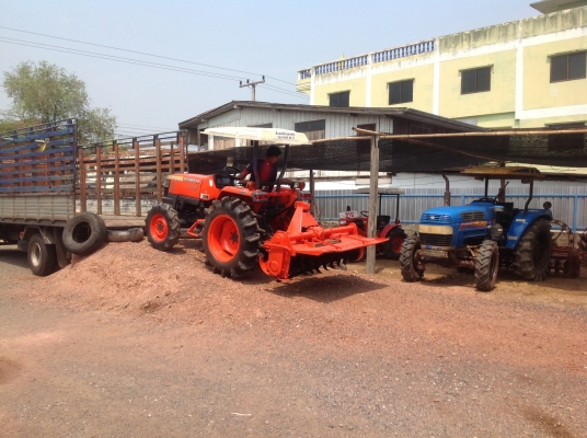 ปัญญาแทรคเตอร์มาแล้ว...จัดมาให้ครับ คูโบต้า L3408 พร้อมโรตาลี่ตราช้าง เล่มทะเบียนพร้อม จัดส่งอ.คลองขลุง จ.กำแพงเพชร