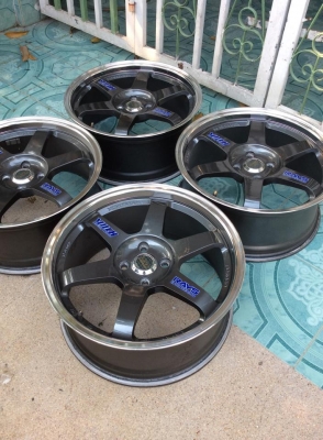 ขายล้อ TE37 ขอบ17  4/100  กว้าง7.5 ไหม่มากๆ สวยๆครับ ถูกๆ