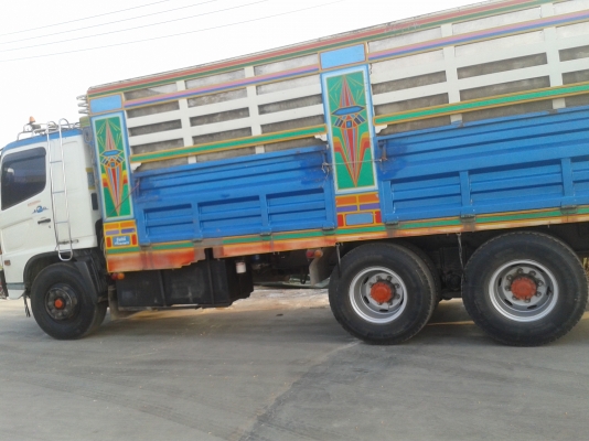 ประกาศรถบรรทุก 10ล้อ HINO MAGA 260 TORBO URO 2