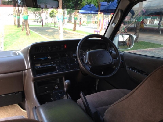 ........Toyota hiace super wagon .........รถเดิม สภาพสวย