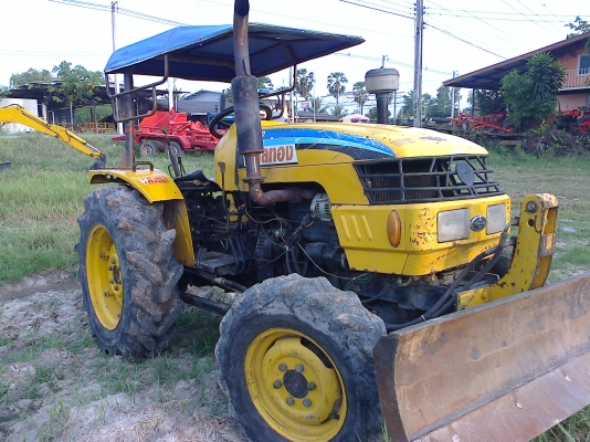 ขาย รถไถทะเลทอง4WD 35 แรงม้า สภาพเดิมๆ