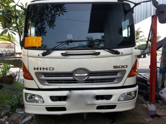รถฮีโน่ 10 ล้อ หัวลาก  260  แรงม้า. ปี 53  สนใจติดต่อ 081 - 6079515