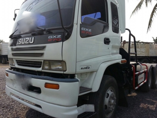 รถอีซูซุ 10 ล้อ หัวลาก 270 แรงม้า. ปี 43  สนใจติดต่อ 081 - 6079515