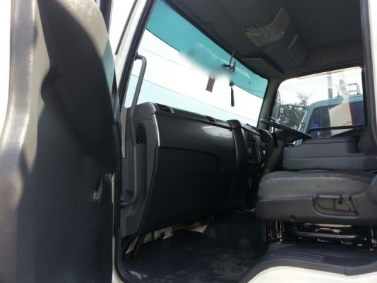 รถมิตซู 10 ล้อดั้ม 270 แรงม้า. ปี 56  ( มีขาย 2 คัน. )  ( รถวิ่ง 4x,xxx กม. )  สนใจติดต่อ 081 - 6079515