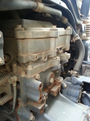 รถมิตซู 10 ล้อดั้ม 270 แรงม้า. ปี 56  ( มีขาย 2 คัน. )  ( รถวิ่ง 4x,xxx กม. )  สนใจติดต่อ 081 - 6079515