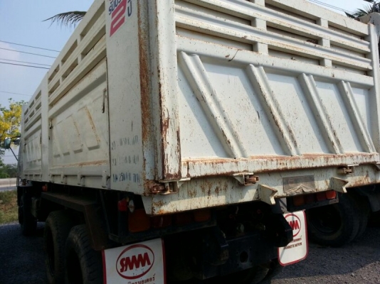 รถมิตซู 10 ล้อดั้ม 270 แรงม้า. ปี 56  ( รถวิ่ง 2x,xxx กม. )  สนใจติดต่อ 081 - 6079515