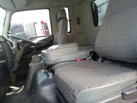 รถมิตซู 10 ล้อดั้ม 270 แรงม้า. ปี 56  ( รถวิ่ง 2x,xxx กม. )  สนใจติดต่อ 081 - 6079515