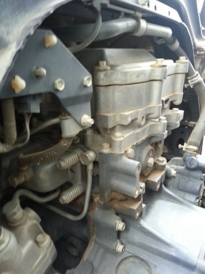 รถมิตซู 10 ล้อดั้ม 270 แรงม้า. ปี 56  ( รถวิ่ง 2x,xxx กม. )  สนใจติดต่อ 081 - 6079515