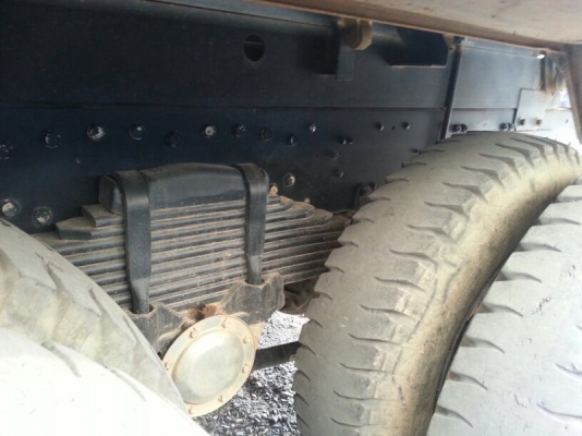 รถมิตซู 10 ล้อดั้ม 270 แรงม้า. ปี 56  ( รถวิ่ง 2x,xxx กม. )  สนใจติดต่อ 081 - 6079515