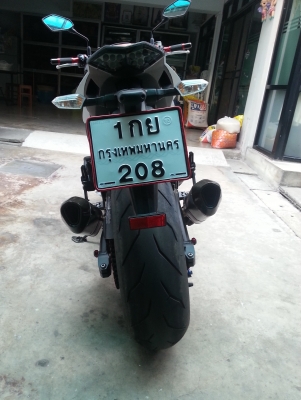 ขายรถZ1000ปี2013ของแต่งเยอะครับผ่อนสบาย