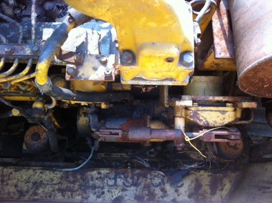 ขายรถแบคโฮ KOMATSU PC-100-5 รถสวย สภาพสมบูรณ์มาก       ไฟฟ้าครบ ราคา.550000 สนใจรีบจองด่วน