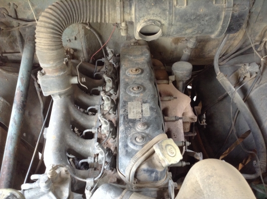 ขาย 10 ล้อหัวยาว 2 เพลาใหญ่ช่วงล่าง F18 เครื่อง 6BG1 175 แรงม้า เกียร์ร็อคเสื้อลาย คัสซีสวย สโลว์กลาง ยางใหม่ 10 เส้น ทะเบียนเต็มพร้อมโอน