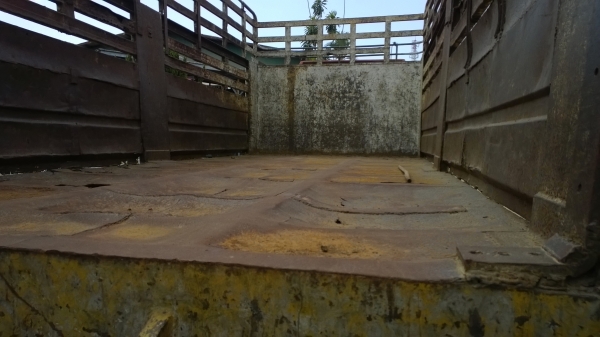 HINO FM176  รถไม่สวยแต่ได้เดิมๆเครื่อง168แรงEH700 เครื่องดีมาก อย่างอื่นต้องเก็บบ้าง เล่มพร้อม..