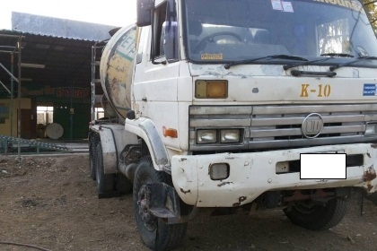 ขายเหมารถโมปูน2คัน NISSAN UDCW430 โม่ZF6คิวรถทำงานใด้ทั้ง2คัน