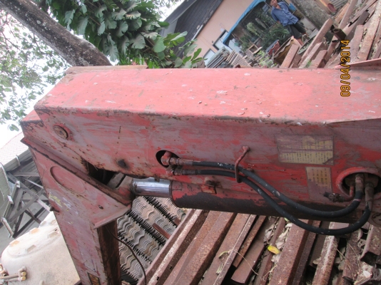 มี.2ตัว..เครนทานาโด้.4.5ตัน-4ปลอก-3ชัก..ท้องแบน..เก่าเก็บ.สภาพพร้อมใช้..ราคา250.000.บ...