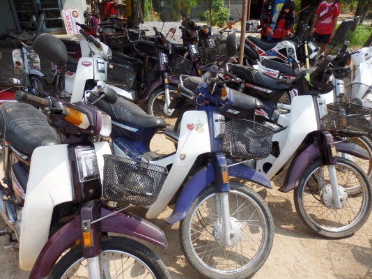 ขายรถคลาสสิคหลายคันครับ