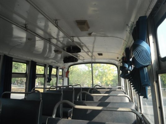 ขายรถบัส ISUZU 6 ล้อ เครื่อง 4BB1=98แรงม้า 4 สูบ ยางดี 6 เส้น รถอยู่ที่สุพรรณบุรี