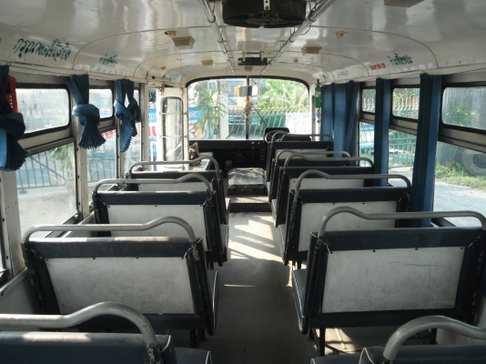 ขายรถบัส ISUZU 6 ล้อ เครื่อง 4BB1=98แรงม้า 4 สูบ ยางดี 6 เส้น รถอยู่ที่สุพรรณบุรี