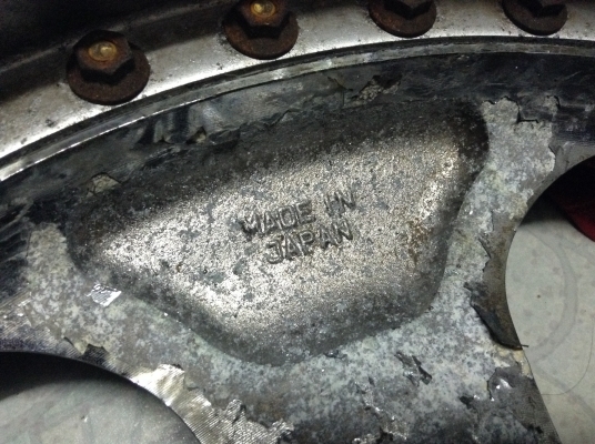 ขายแม๊กแท้ญี่ปุ่น 2 ชิ้นขอบ18 หน้า 8 หลัง 9 ราคา 9800 บาท