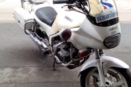 ขาย รถมอเตอร์ไซด์ตำรวจนำขบวน Yamaha diversion 600 cc ทะเบียนแท้ ราคา 58,000