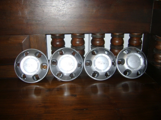 ขายฝาครอบกระทะล้อรถกระบะisuzu all new 2014 เพิ่งจาถอดรถป้ายแดงเลยของใหม่เอี่ยมติดรถ 1ชุดมี4อันขายเหมา 4 อัน ขายฝาครอบกระทะล้อรถกระบะisuzu all new 2014 เพิ่งจาถอดรถป้ายแดงเลยของใหม่เอี่ยมติดรถ 1ชุดมี4อันขายเหมา 4 อัน