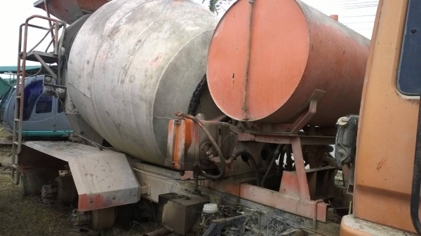 FUSO FN527M-TF 2473 รถโม่ปูน(ช่วงสิบล้อดั้ม) ขายตามสภาพไม่มีเล่ม...ทำสัญญาซื้อ-ขาย...