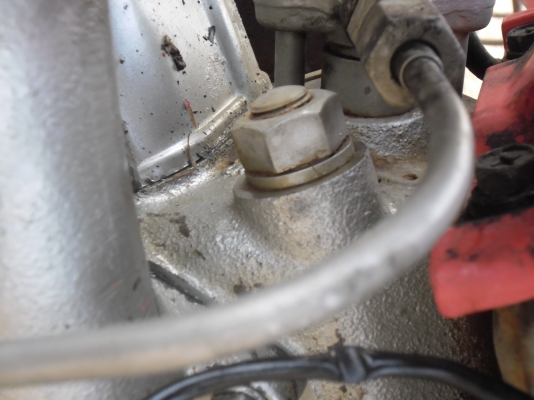 บิ๊กจฺิ๋ว สามเกียร์-เครื่องคูโบต้า ตัวนูนET95 บิ๊กจฺิ๋ว สามเกียร์-เครื่องคูโบต้า ตัวนูนET95