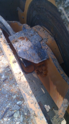 รถบด CASe SV211 เลขไมล์ 3,000 ชั่วโมง รถสวย ชอบราคาเท่าไร ต่อรองกันได้ครับ.