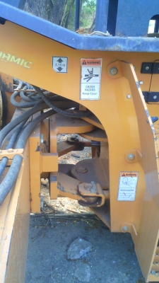 รถบด CASe SV211 เลขไมล์ 3,000 ชั่วโมง รถสวย ชอบราคาเท่าไร ต่อรองกันได้ครับ.