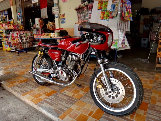 หนุ่ม ปราจีนฯ : JX110 คาเฟ่ สวยๆแรงๆ ทะเบียน