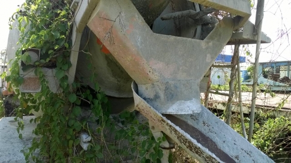 (มี4เหลืออีก2คัน) NISSAN UD CW51และCW41 10ล้อโม่ปูนรถดีแค่จอดไว้.. เครื่อง8สูบ รถจอดแต่สภาพยังดี...เช็คสภาพก็ใช้งานได้ เล่มพร้อม