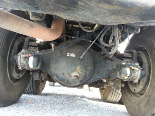 รถอีซูซุ 10 ล้อดั้ม 360 แรงม้า. ปี 52 สนใจติดต่อ 081 - 6079515