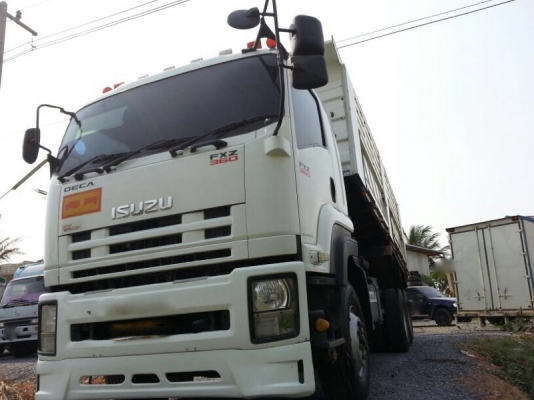 รถอีซูซุ 10 ล้อดั้ม 360 แรงม้า. ปี 52 สนใจติดต่อ 081 - 6079515