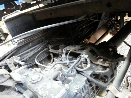 รถอีซูซุ 10 ล้อดั้ม 360 แรงม้า. ปี 52 สนใจติดต่อ 081 - 6079515