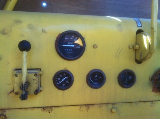 รถผ่าถนน วางท่อ furukawa ct 60