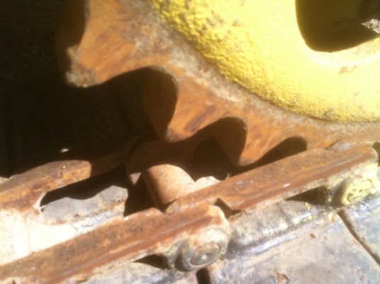 รถผ่าถนน วางท่อ furukawa ct 60