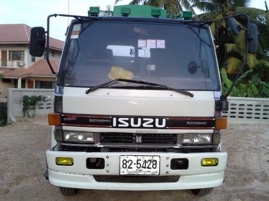 สิบล้อกระบะเหล็ก คอกเตี้ย