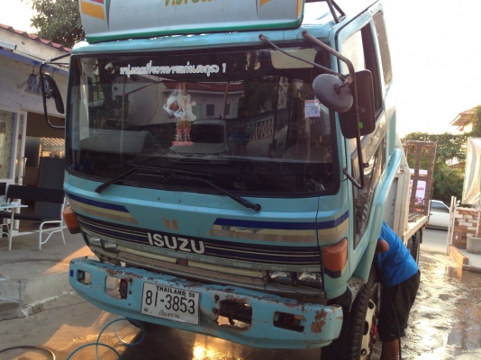 ISUZU ROCKY 165 HP 6BD1 รถหางปลาสิบล้อเพลาเดียว มีหางไฮดรอลิกส์ขึ้นรถเกี่ยวครบพร้อมใช้งาน เครื่องแน่นดีไม่มีเยิ้ม ภายในเก๋งคอนโทรลอยู่ครบไม่มีผุ แอร์เย็น พวงมาลัยเพาเวอร์ เบรคทริ๊ปฟี้ ช่วงล่างคัชซีสวย เอกสารทะเบียนครบพร้อมชุดโอนครบครับ