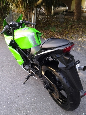กลับมาอีกครั้งกับ Kawasaki Ninja 250 inv. ด่วนๆๆๆ