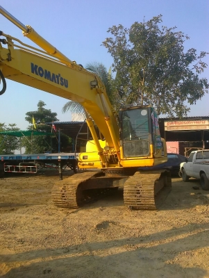 ขายด่วน!! KOMATSU PC 200-7 สภาพสวยค่ะ พร้อมใช้งาน เอกสารพร้อม สนใจดิดต่อ ญาดา 082-4487788