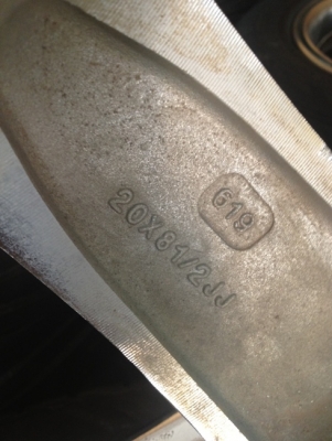 ขายแม็กมือ2 VIP ขอบ 20 โครเมียม 6 รู / 139+ยางปี 11 22,500 บาท ราคาถูก ขายแม็กมือ2 VIP ขอบ 20 โครเมียม 6 รู / 139+ยางปี 11 22,500 บาท ราคาถูก