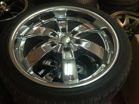 ขายแม็กมือ2 VIP ขอบ 20 โครเมียม 6 รู / 139+ยางปี 11 22,500 บาท ราคาถูก